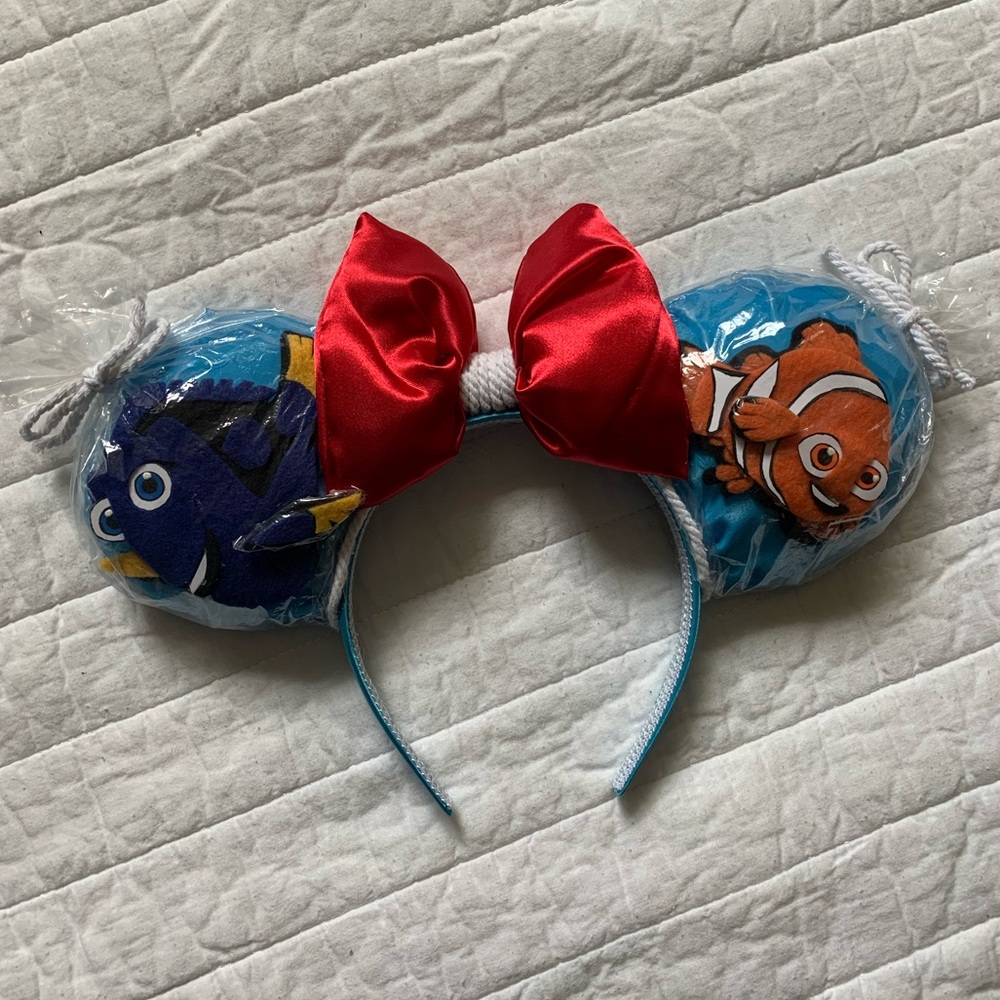 🐠Finding Nemo Themed Disney Mouse Ears